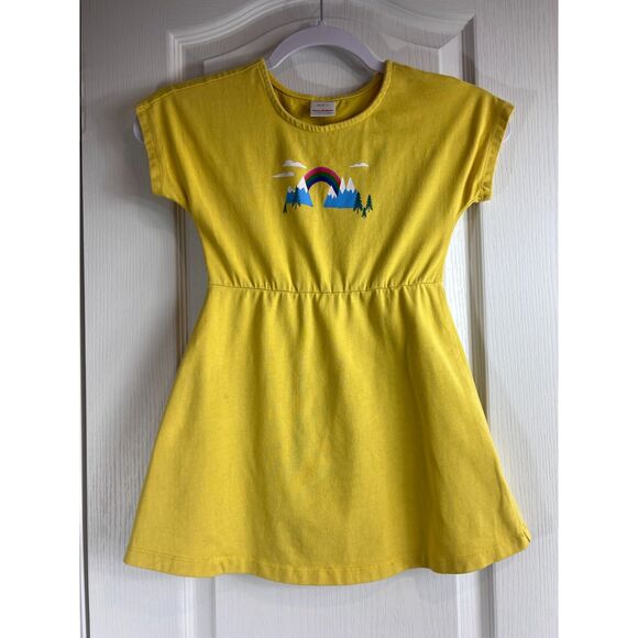 Hanna Andersson Girls Yellow Rainbow Mountains Short Sleeve Dress Size 4 - Picture 1 of 12